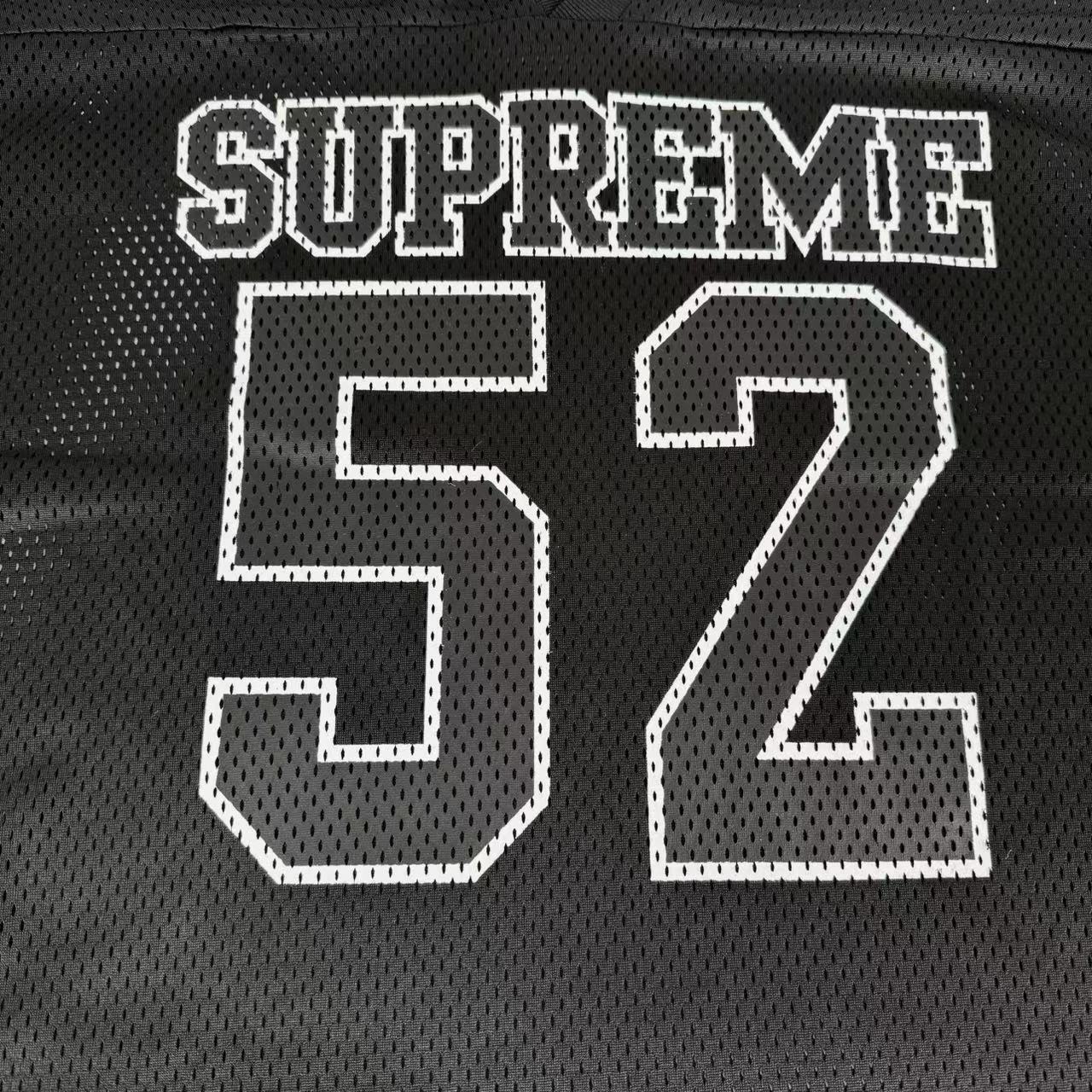 Supreme 52 Jersey